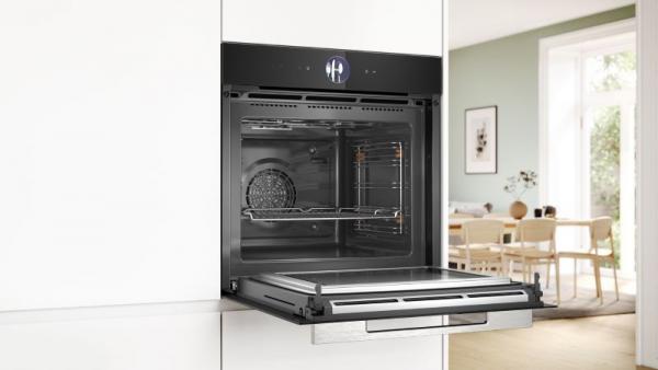 Bosch HMG7764B1B Series 8 Single Oven with Microwave