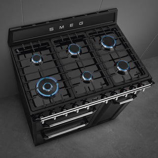 Smeg Victoria 90cm Dual Fuel Range Cooker